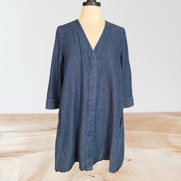 COS Denim A Line Dress Sz 8 Oversized with Pockets 3/4 Sleeve V Neck Button Up - Picture 1 of 12